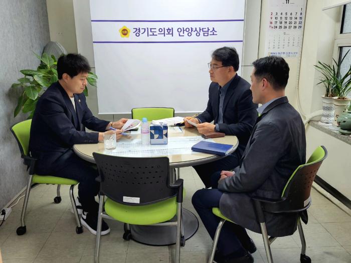 경기도 AI·기후·문화 정책, 어디서 막히나, 도의원 6인의 감사·현안 점검에 드러난 경기도의 ‘미래 과제’ 기사 이미지