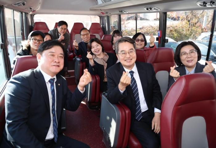 경기남부 메가클러스터의 새 축… 경기도지사, 안성 동신 소부장 특화단지서 ‘육성 의지’ 확인 기사 이미지