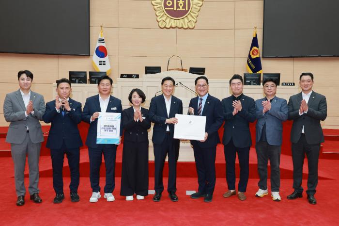 사진경기도의회 안광률 대표의원