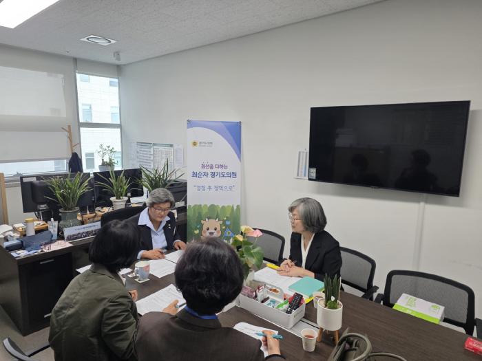 최순자 의원 “오지 않는 부모에게 먼저 다가가야”… 찾아가는 영유아 부모교육 제안 기사 이미지